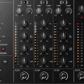 Alphatheta DJM-V5, nuevo mixer de tres canales