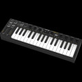 Behringer Jam y Jam Play: dos teclados controladores con secuenciador, uno de ellos con sonidos propios