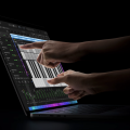 El MacBook Pro táctil es una realidad: Apple lanza su primer ordenador con pantalla táctil