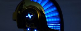 Una réplica del casco de Daft Punk que funciona con MIDI