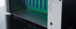 Rupert Neve R10 aloja 10 módulos serie 500 en rack