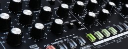 Review de Roland SE-02, la evolución del MiniMoog según Studio Electronics
