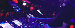 AlphaTheta compra DJ Monitor: KUVO renace, esta vez para que el productor cobre