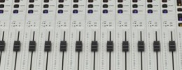 SPL presenta la mesa analógica Neos