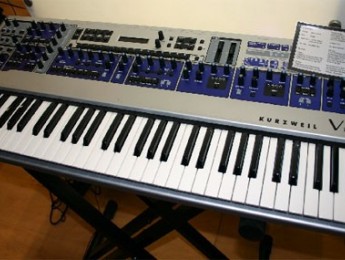 Messe04: Kurzweil VA1