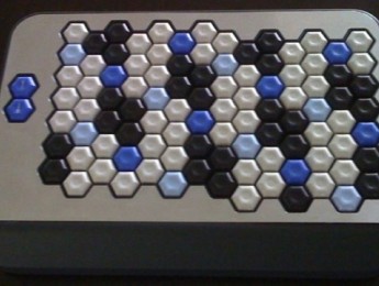 C-Thru Music presenta un prototipo del AXiS 49