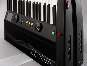 El teclado plegable VAX-77 podrá verse en el NAMM Show