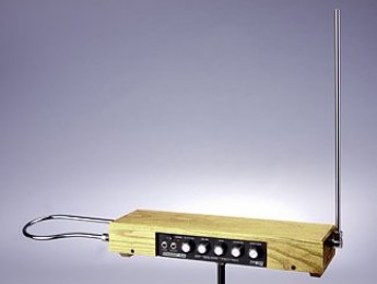 Moog lanza un Etherwave Theremin mejorado
