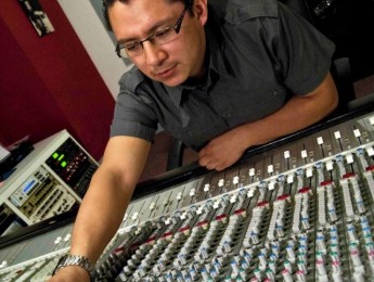 Grabación en directo de un quinteto de jazz: sube tu mezcla