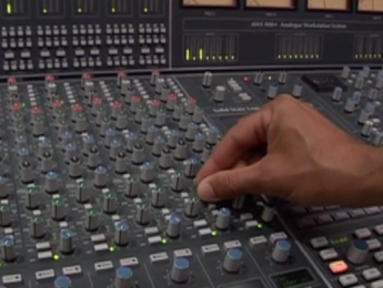 Tape delay usando magnetofón de cinta analógica