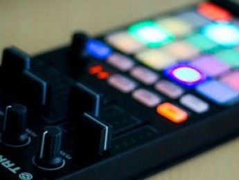 Usos alternativos del Kontrol F1 (I)