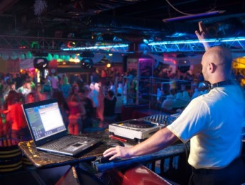 Gigturn, conectar DJs con actuaciones