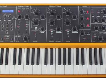 Studiologic Sledge dobla su polifonía