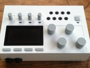 Monome Aleph, un ordenador musical programable