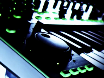 Más vídeos de Roland AIRA: cuatro máquinas digitales