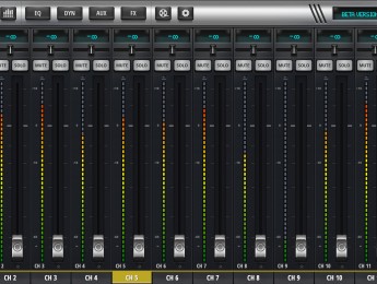 SM Pro Audio uMix, mesas digitales controlables desde un navegador