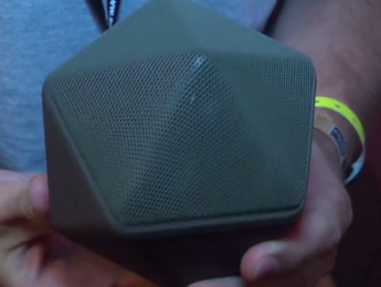 Boom Boom, un altavoz que reproduce, graba y emite sonido en 3D