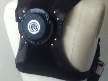 The Holster, otro "wearable" para sentir los graves