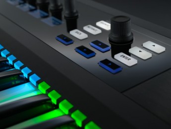 Nuevos teclados Kontrol S y seis nuevos instrumentos en Komplete 10