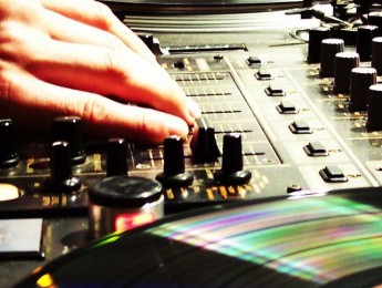 Participa en nuestra encuesta para DJs