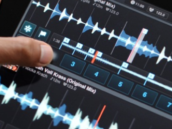 Traktor DJ 1.6 añade soporte AudioBus e Inter-App Audio