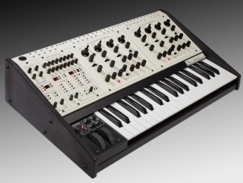 Oberheim Two-Voice Pro a la venta y euroracks en el horizonte