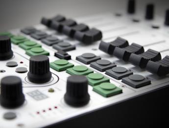 Versus, controlador de boutique para DJs