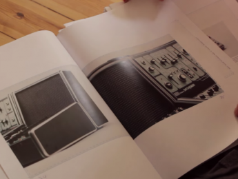 R is for Roland, el libro homenaje a los clásicos
