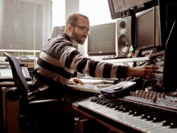 Antonio Escobar hablará de "verdades incómodas" y mezclas con Cubase en SAE Madrid
