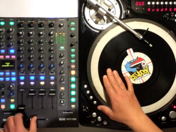 El truco del scratch "polifónico" de DJ Woody