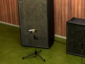 Softube lanza Bass Amp Room y Amp Room Bundle