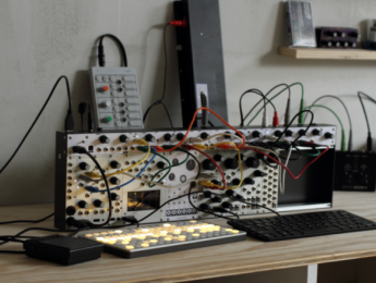 Los creadores de monome presentan isms, un sistema para módulos eurorack
