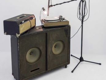 Los fantasmas de la escucha: una introducción al arte sonoro