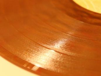 ¿Qué suena mejor, el vinilo o el CD?