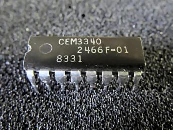 On Chip resucita el integrado CEM3340: ¿regresarán las "polybeasts"?