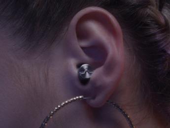 Isolate, un par de metales miniatura que prometen apagar tus oídos por completo