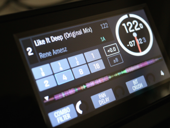 Review de Numark Dashboard, las pantallas de Serato DJ