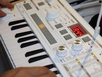 MicroKorg S: primer contacto con el renovado minisinte de Korg