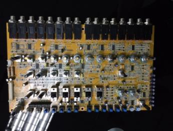 Behringer deja ver prototipos de su futura caja de ritmos