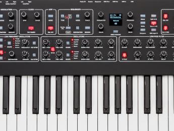 Dave Smith REV2, un Prophet-08 multiplicado por 2 que baja su precio