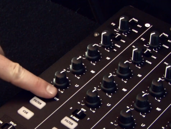6 vídeos de introducción al mezclador Xone:PX5 de Allen & Heath