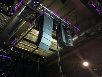 Review de EAW Radius, un array disciplinado