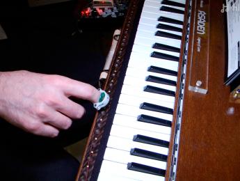 Ondomo recrea el Ondes Martenot, pionero instrumento electrónico