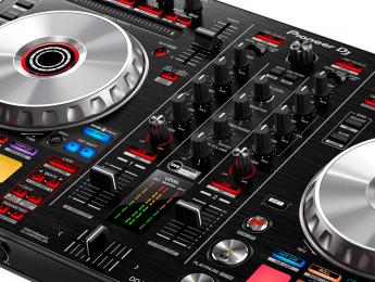 Pioneer DDJ-SR2, la discreta renovación del controlador para Serato