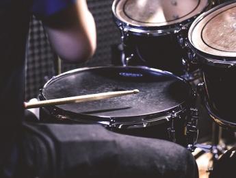 4 pequeños pasos para conseguir un gran sonido de batería