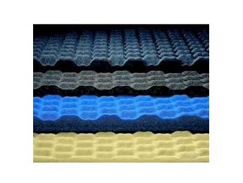 Aislante acústico hecho de materiales reciclados