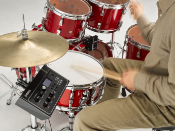 Yamaha EAD-10 convierte una batería acústica en híbrida con un solo micrófono