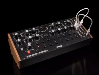 Moog DFAM, el sinte semimodular para ritmos que nació en el Moogfest