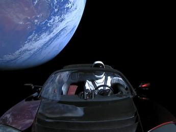 Las impresionantes explosiones sónicas del Falcon Heavy