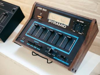 Designed From Scratch, la historia de la mesa de mezclas DJ en una exposición y libro